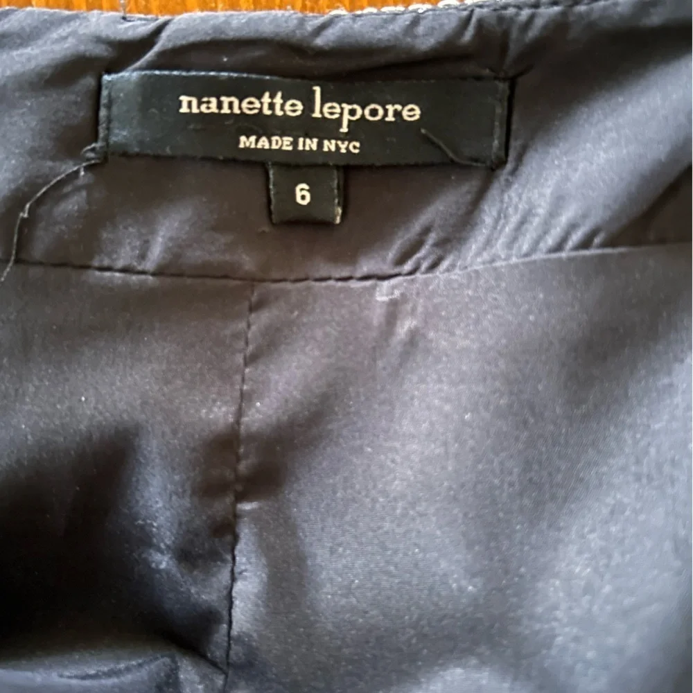 Nanette Lepore Short Pencil Skirt Size 6